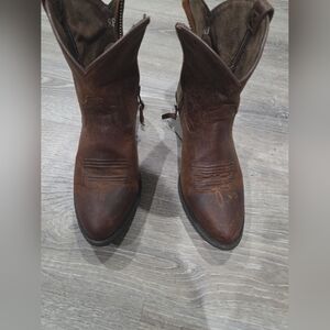 Ariat Women's Darlin Western Boots - Leather, 4LR Comfort, Duratread Size 8B,